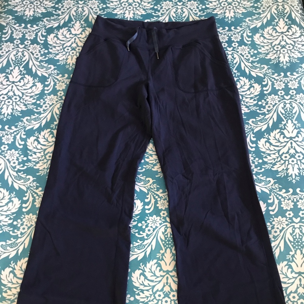 Navy Lululemon pants